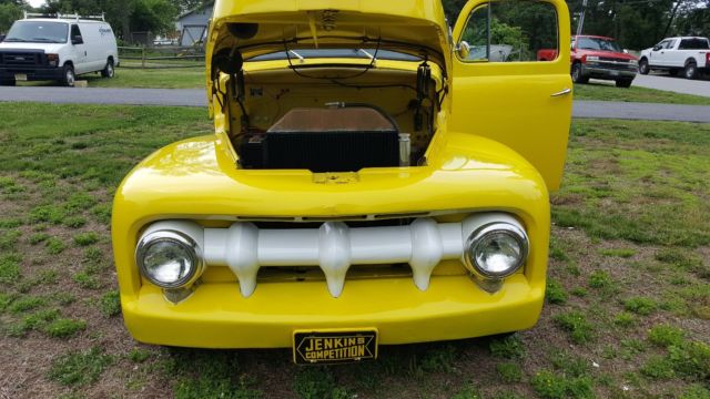 Yellow 1952 Ford F-100 Standard Cab Pickup with Tan interior