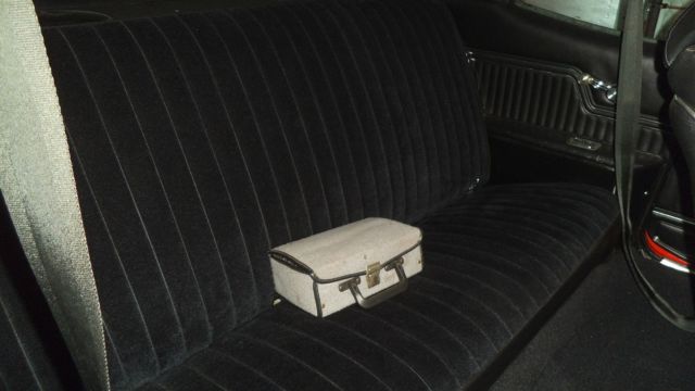 Red 1972 Chevrolet Chevelle 2 dr hardtop with Black interior