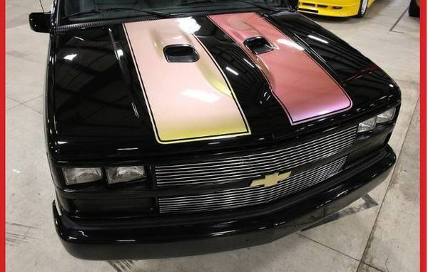 Black custom chameleon trim paint 1988 Chevrolet C-10 Short box Fleet Side with Gray & Black interior