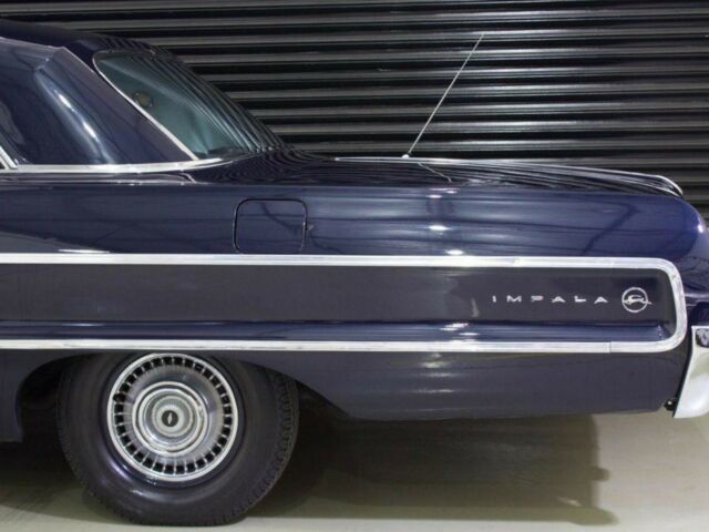 Blue 1964 Chevrolet Impala Coupe with Blue interior