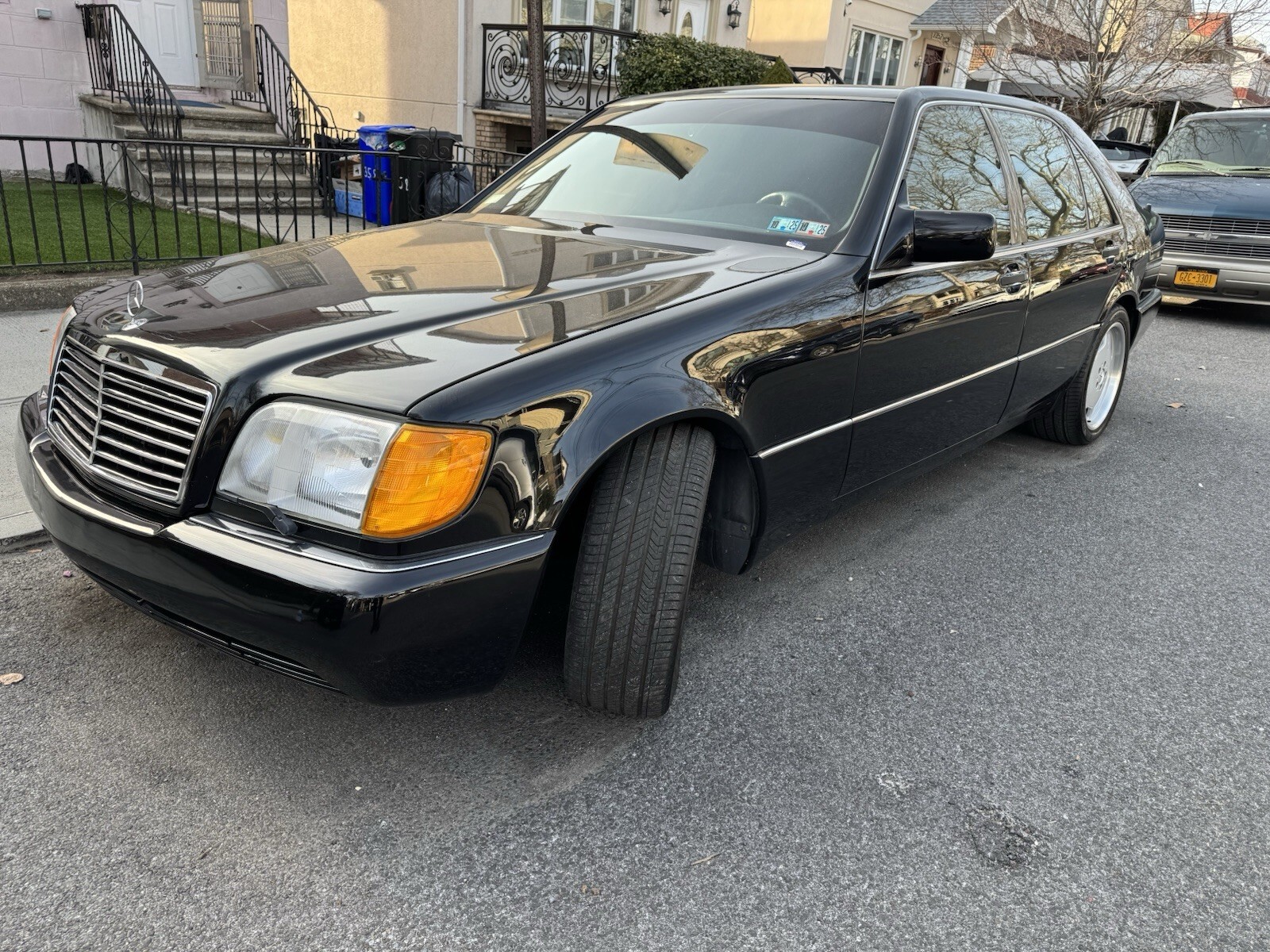 Black 1992 Mercedes-Benz Other Sedan with Black interior