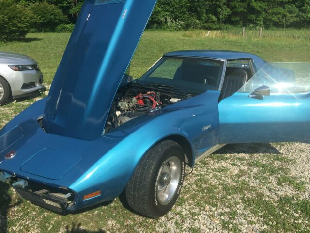Blue 1973 Chevrolet Corvette Coupe with Blue interior