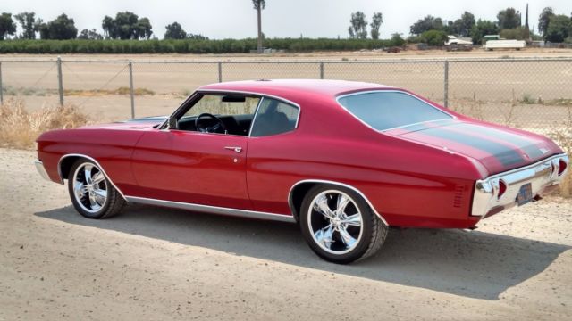 Burgundy 1971 Chevrolet Chevelle Coupe with Black interior