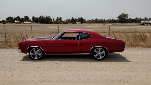 Burgundy 1971 Chevrolet Chevelle Coupe with Black interior