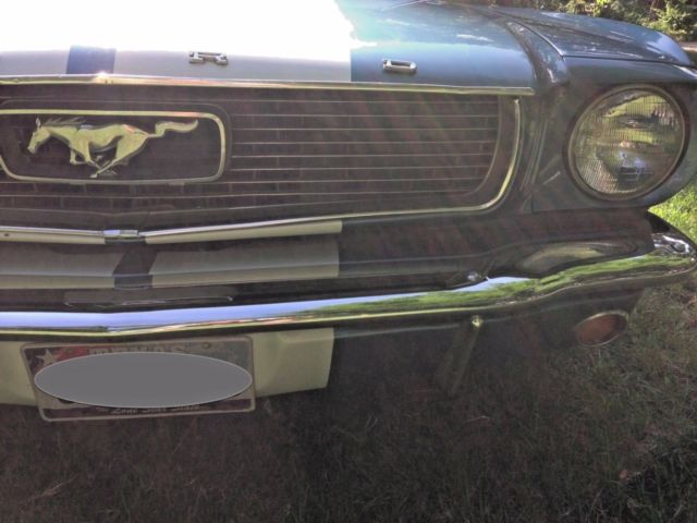 Blue 1966 Ford Mustang with Blue interior