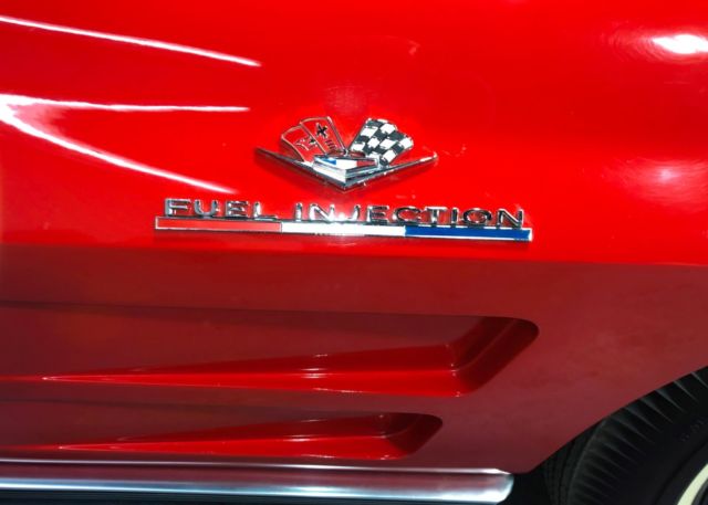 Riverside Red 1963 Chevrolet Corvette Split Window with Saddle interior