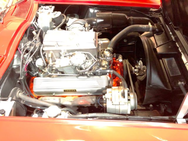 Riverside Red 1963 Chevrolet Corvette Split Window with Saddle interior