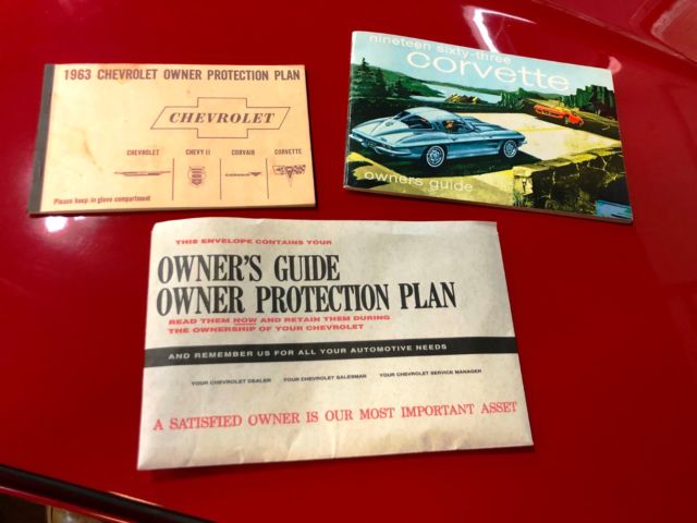 Riverside Red 1963 Chevrolet Corvette Split Window with Saddle interior