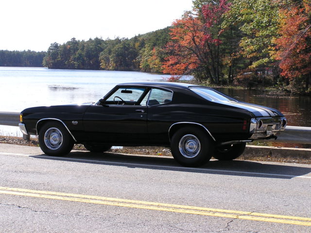 Black 1972 Chevrolet Chevelle with Balck interior