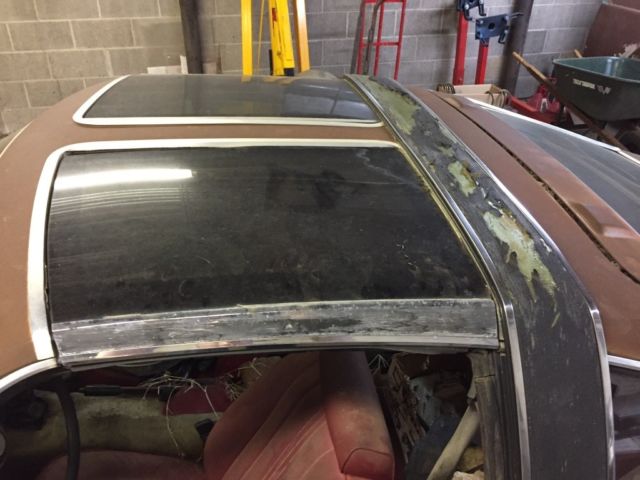 Silver 19780000 Ford Mustang Hatchback with Red interior
