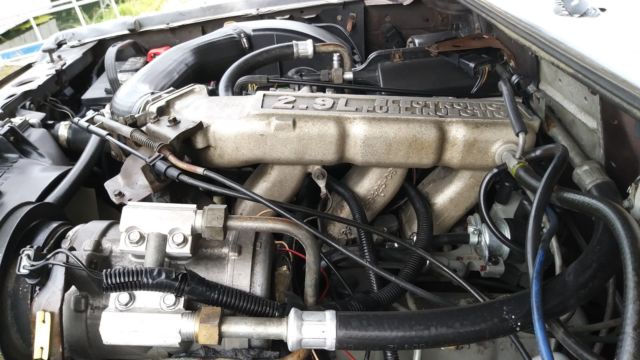 White 1988 Ford Bronco II SUV with Tan interior
